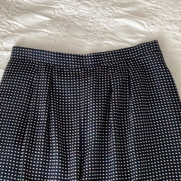 Vintage Giorgio Armani Wide Leg Pant Navy/Off white. 100% Silk - Picture 5 of 13